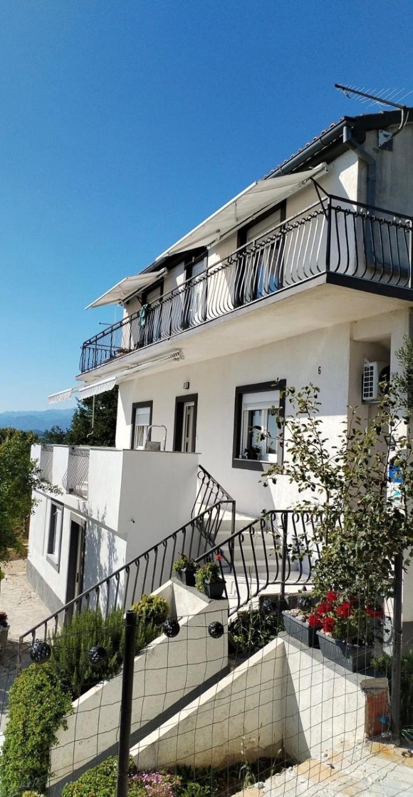 Ivano & Franko Apartments Kruševo Zewnętrze zdjęcie